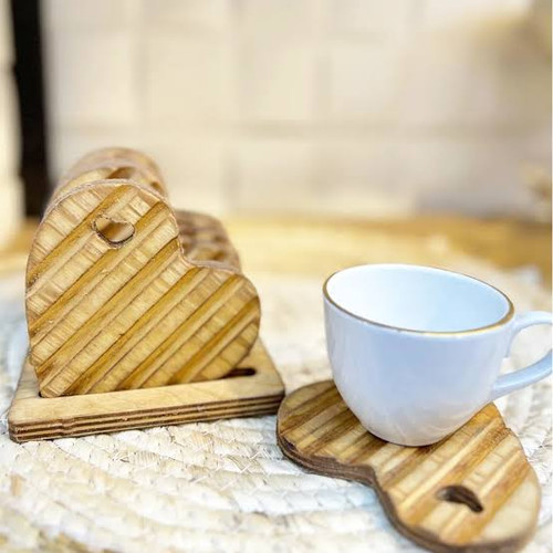 زیر لیوانی چوبی شش عددی به همراه استند